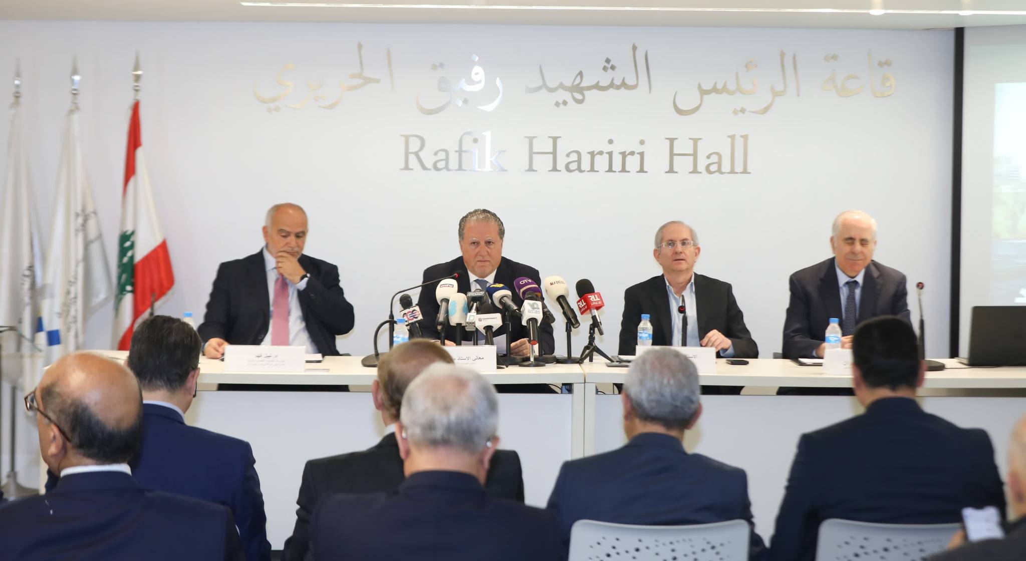 الهيئات الاقتصادية تطلق ورقتها الإصلاحية الشاملة

شقير: تضع حلولاً جذرية للاختلالات وتؤسّس لدولة عصرية