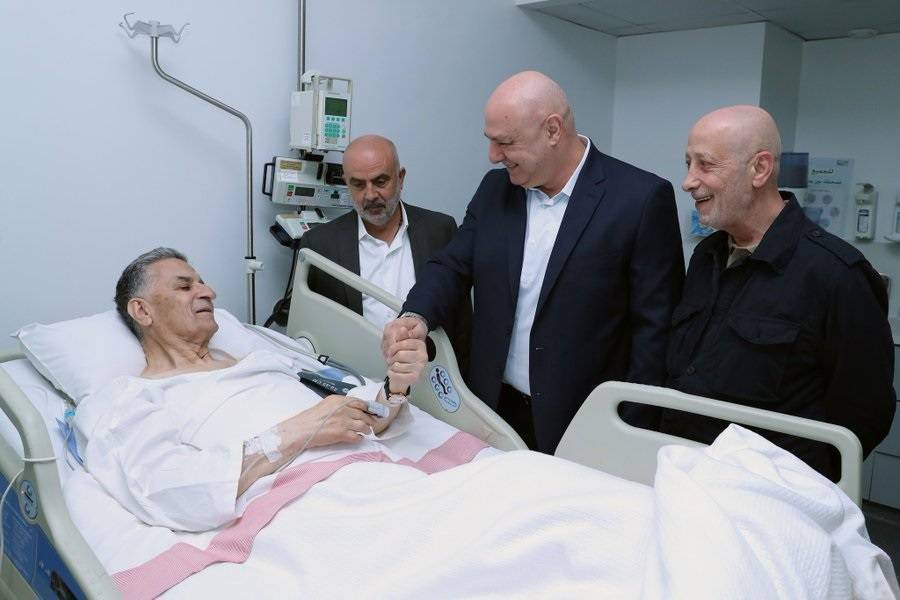 رئيس الجمهورية يزور البطريرك الراعي متمنّيًا له الشفاء العاجل