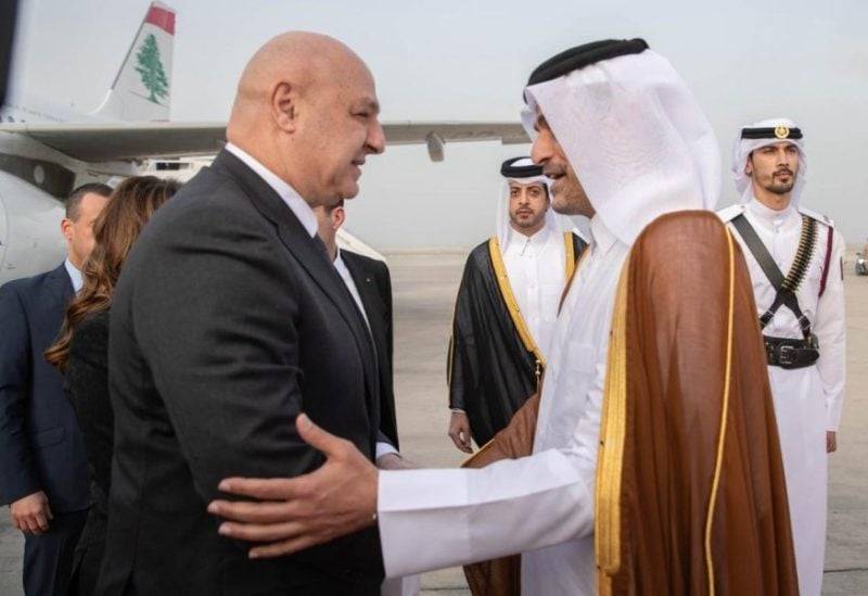 عون في الدوحة لطرح إمكانية توسيع المساعدات