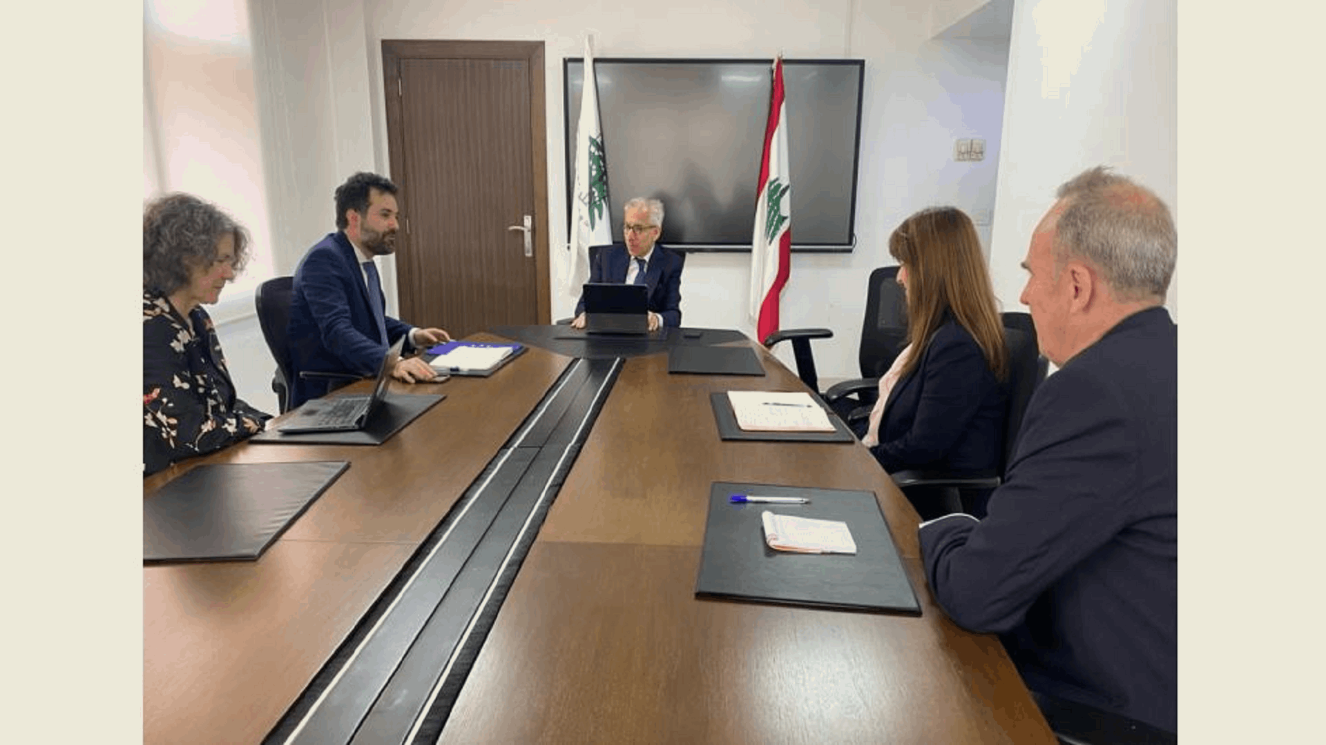 البساط يبحث مع وفد الاتحاد الأوروبي

مشروع تفعيل آليات تحضير موازنات الوزارات