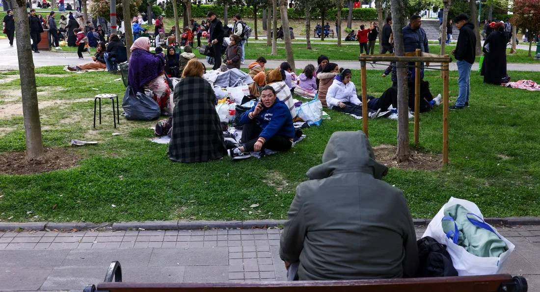 زلزال إسطنبول... تسجيل 185 هزة ارتدادية وكشف عدد المصابين