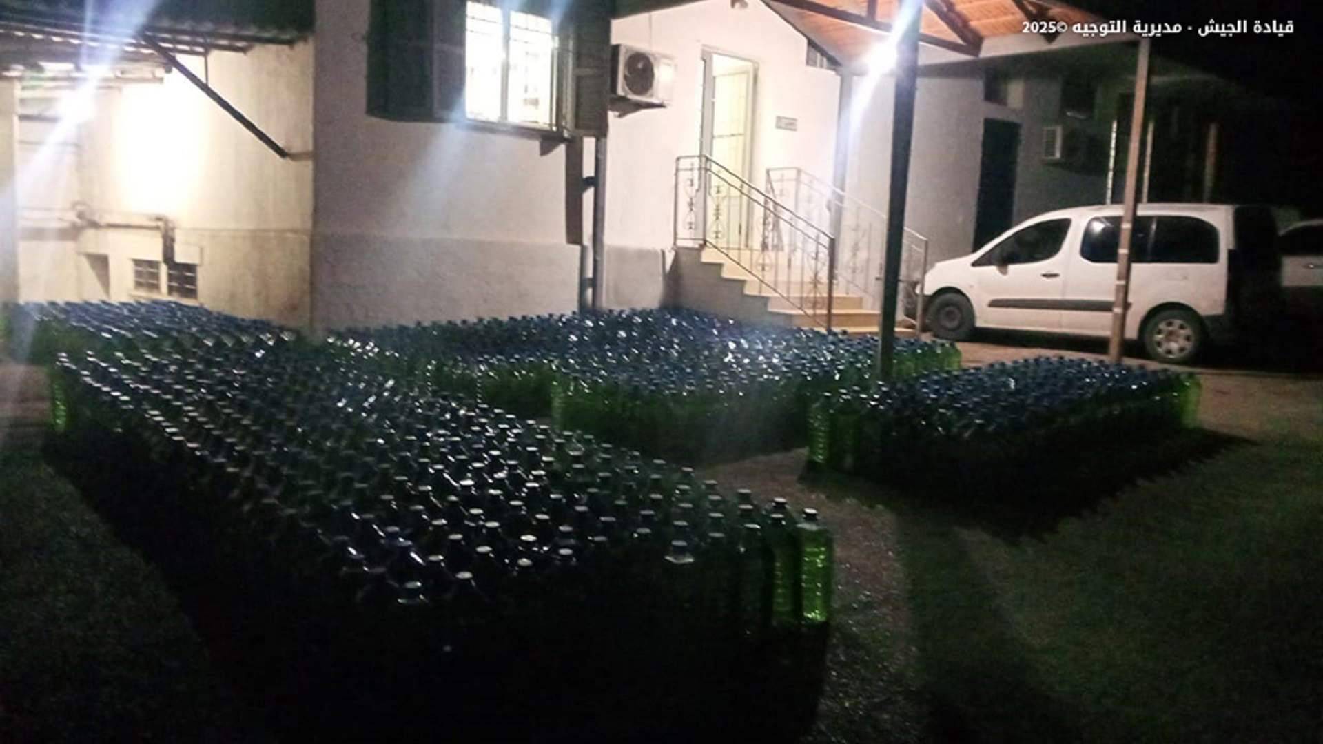 توقيف 14 شخصا في بلدة النبي شيت وضبط 1148 غالون بنزين