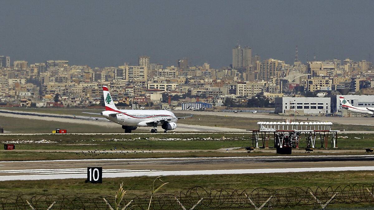فصيلة تفتيشات المطار تحبط محاولتي تهريب كمية من مادة الحشيشة الى الإمارات