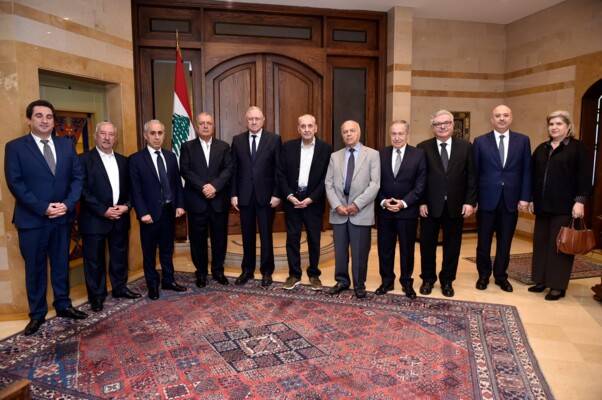 بري عرض المستجدات مع زواره