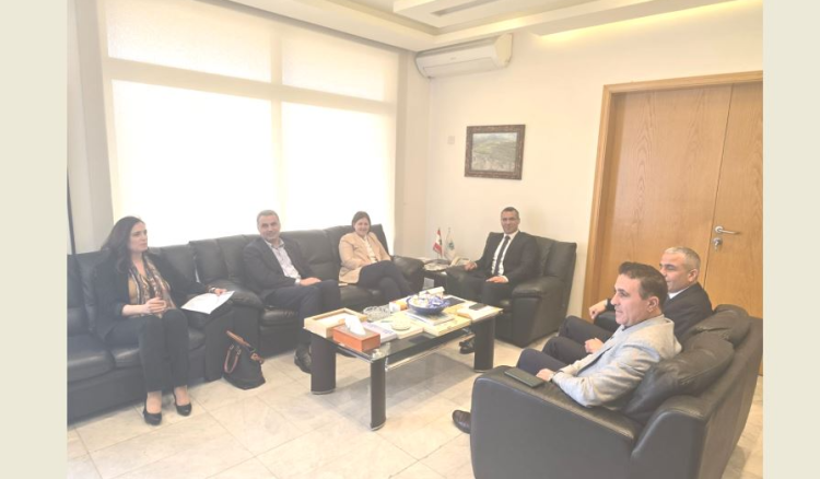 وزير الزراعة بحث في تفعيل التعاونيات الزراعية
واستثمار سوق السمك وتطوير السياسات الغذائية