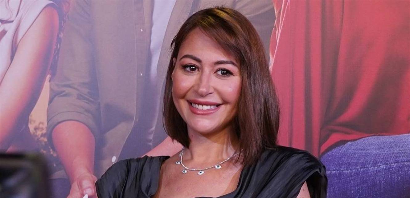 منّة شلبي تعلّق على حصدها جائزة أفضل ممثلة