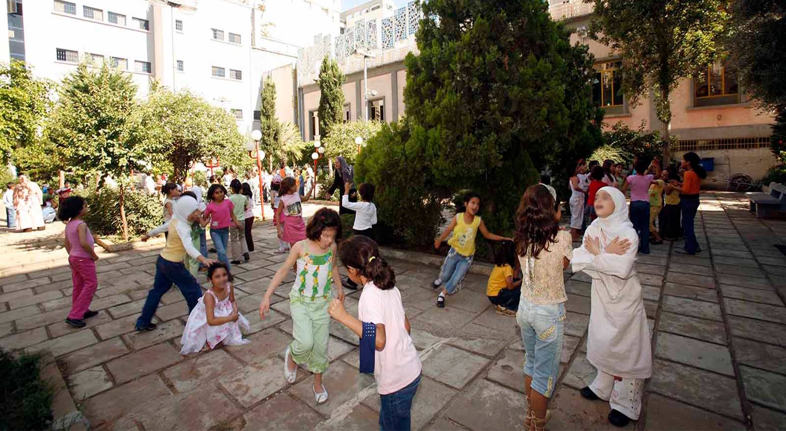 من المسؤول عن صرخة لم يسمعها أحد؟ العنف خلف أسوار الرعاية
