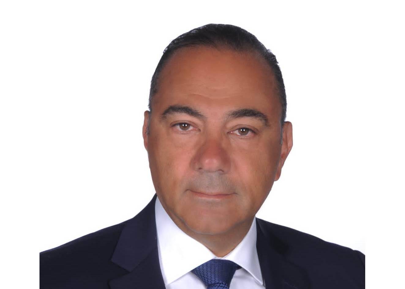خلف: أي خطة إنقاذ لا بد من أن تُصاغ بروح الإنصاف