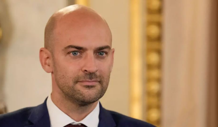 وزير الخارجية الفرنسي: لا لقاء بين الإيرانيين والأوروبيين الجمعة