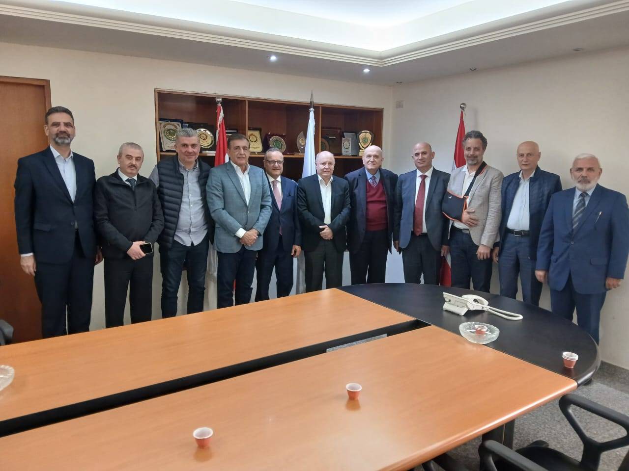 الأسمر بحث في مطالب اتحاد
نقابات موظفي المصارف