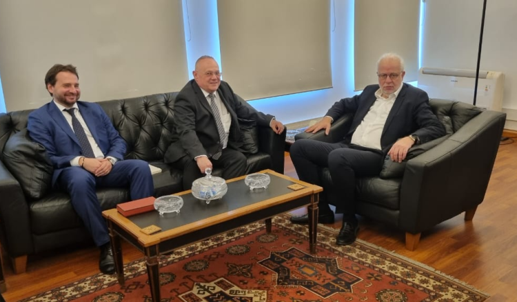 وزير العدل بحث وسفير هنغاريا في سبل تعزيز التعاون