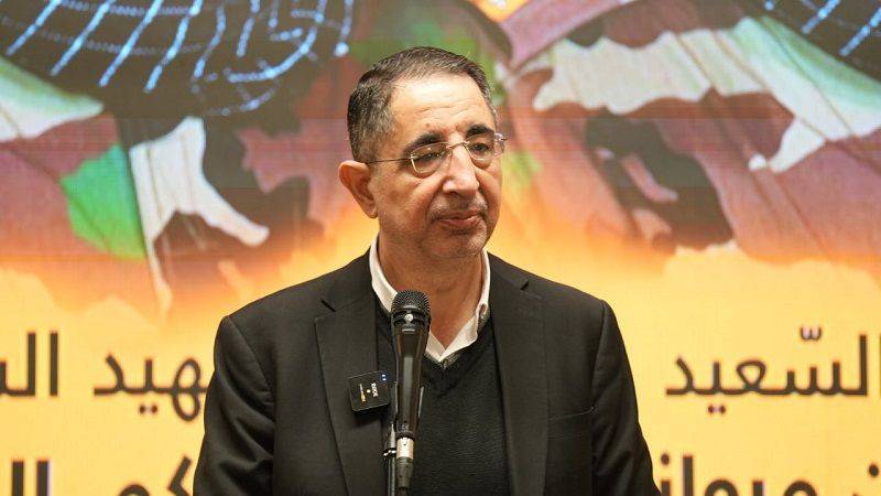 وقفة تضامنية أمام ضريح نصر الله.. الحاج حسن : لتكن حرية الإعلام مسؤولة ومهما فعلوا لن يفكوا التلاحم بين المقاومة