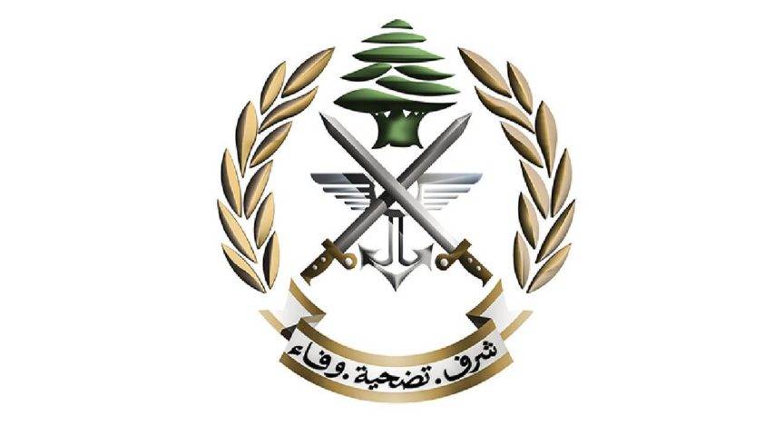 الجيش: تسلّمنا من حماس فلسطينياً مُشتبهاً به
في عمليتَيّ إطلاق صواريخ باتجاه فلسطين المحتلة
