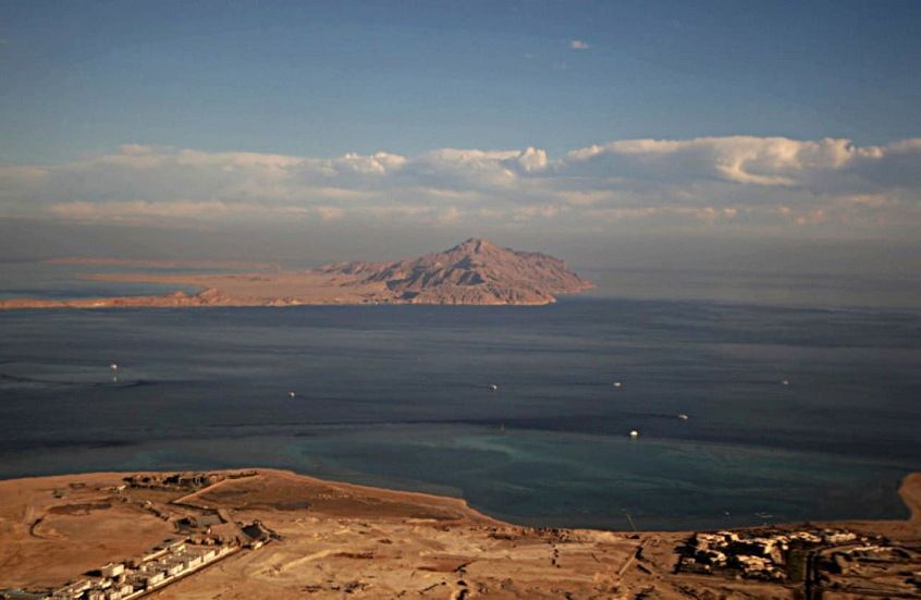 تيران وصنافير تثيران جدلا جديدا في مصر
