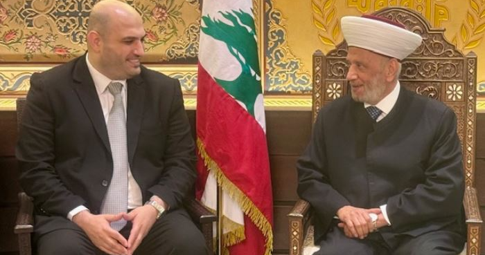 زار دريان وافتتح المهرجان العلمي الكبير لـ "اللبنانيّة"
وزير الصحّة: نعِد اللبنانيين بخطوات
ملموسة أكثر في الإستشفاء والدواء