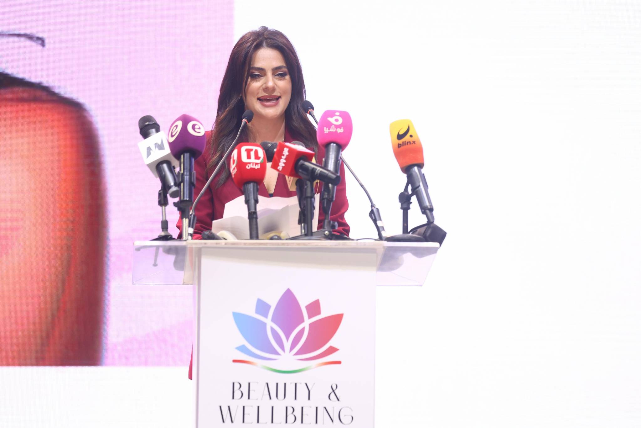 منتدى الجمال والصحة النفسية والجسدية يُتوَّج بنجاح كبير: حدثٌ يعيد تألق بيروت كعاصمة للجمال ومستشفى للشرق
هنادي داغر: صدرّنا المنتدى الى دول المنطقة العربية وقريباً الى العالم. موعدنا مع الجمهور اللبناني العام القادم.