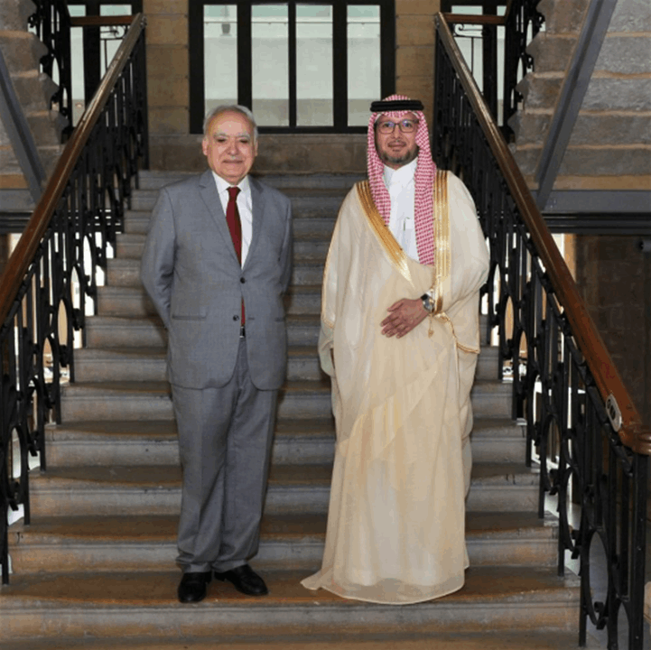 سفير المملكة في لبنان يزور وزير الثقافة