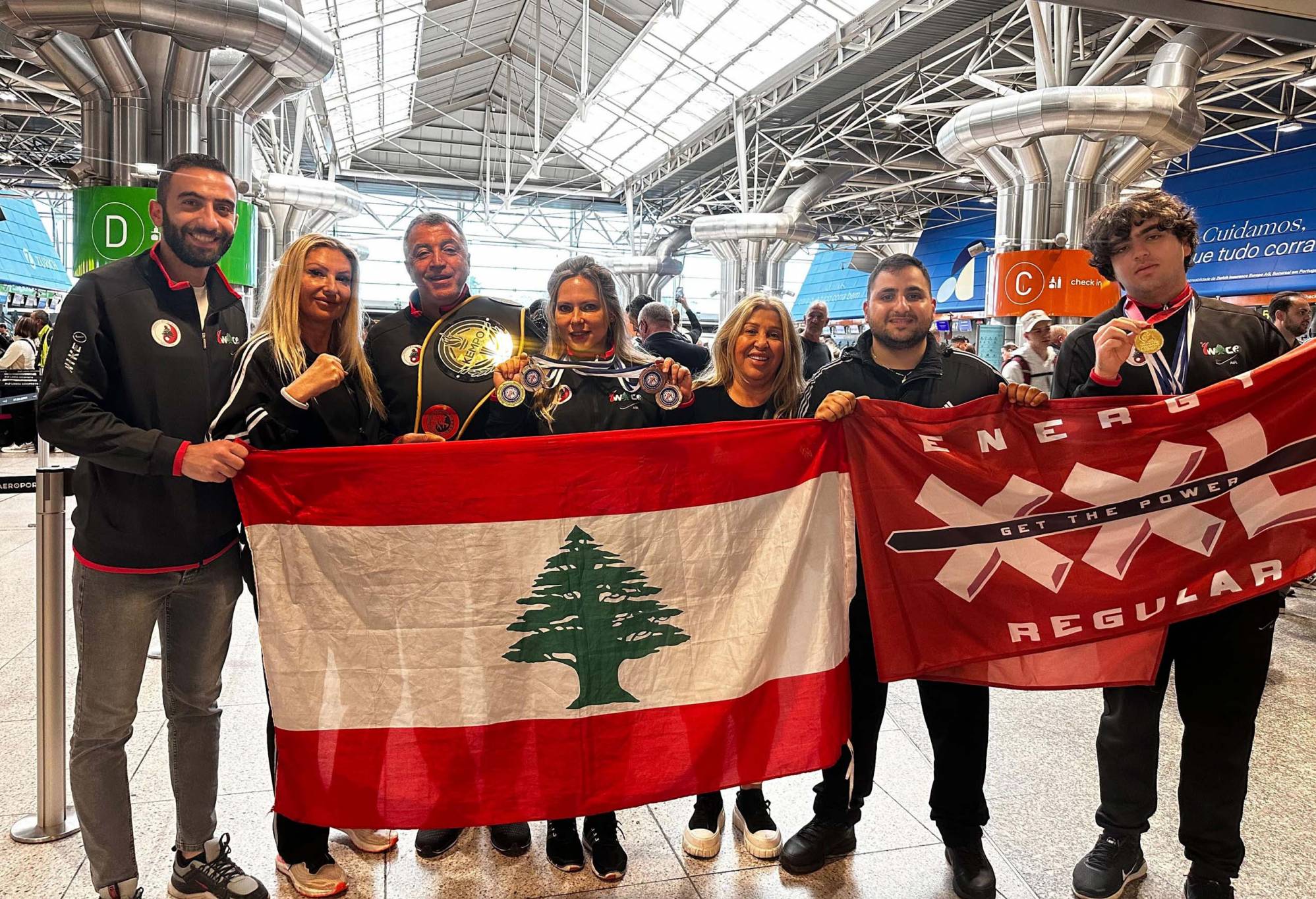ميداليات ملونة لإتحاد الكونغ فو
في بطولة الفنون القتالية الدولية بالبرتغال