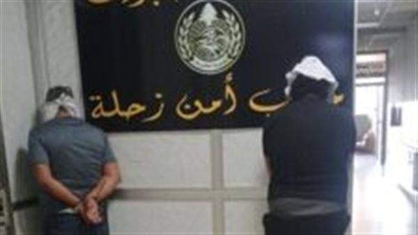 مخابرات الجيش ضبطت أسلحة في مخيّم للنازحين
في البقاع... وأوقفت عشرات المتورّطين