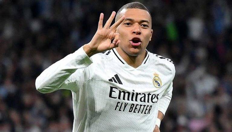 من فرنسا إلى ريال مدريد...
لعنة الهاتريك تصيب مبابي