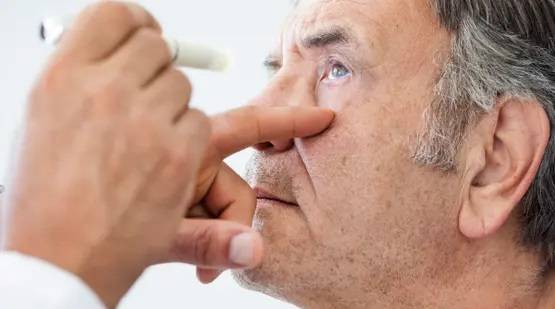 أمل جديد لفاقدي البصر.. دواء جديد قد يساعد العين على ترميم خلاياها