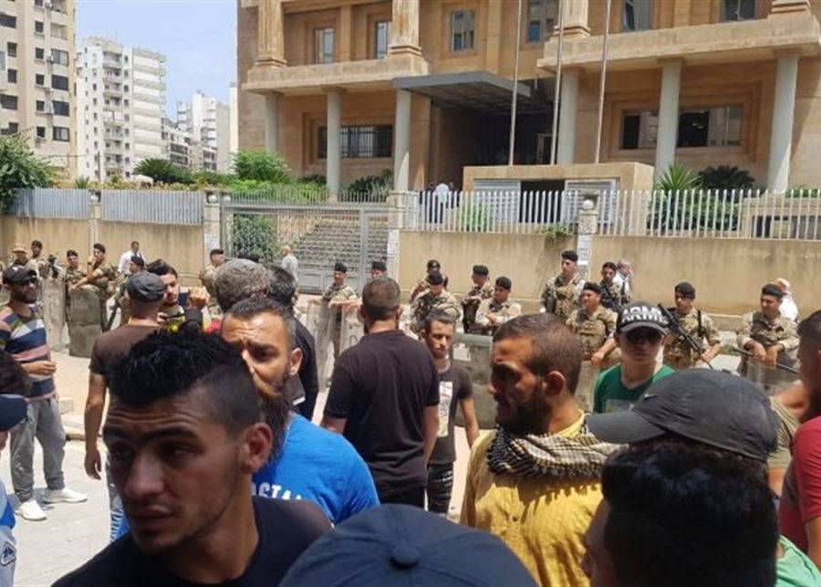 من صناديق الشمال الى طاولة ترامب... هل يعبر لبنان زمن الغياب؟
تحديات الشمال امنية ولا انقلاب سياسي «والعين» على بيروت
قاسم: نتجه نحو الاستقرار ونحن شركاء للعهد... ولن نستسلم