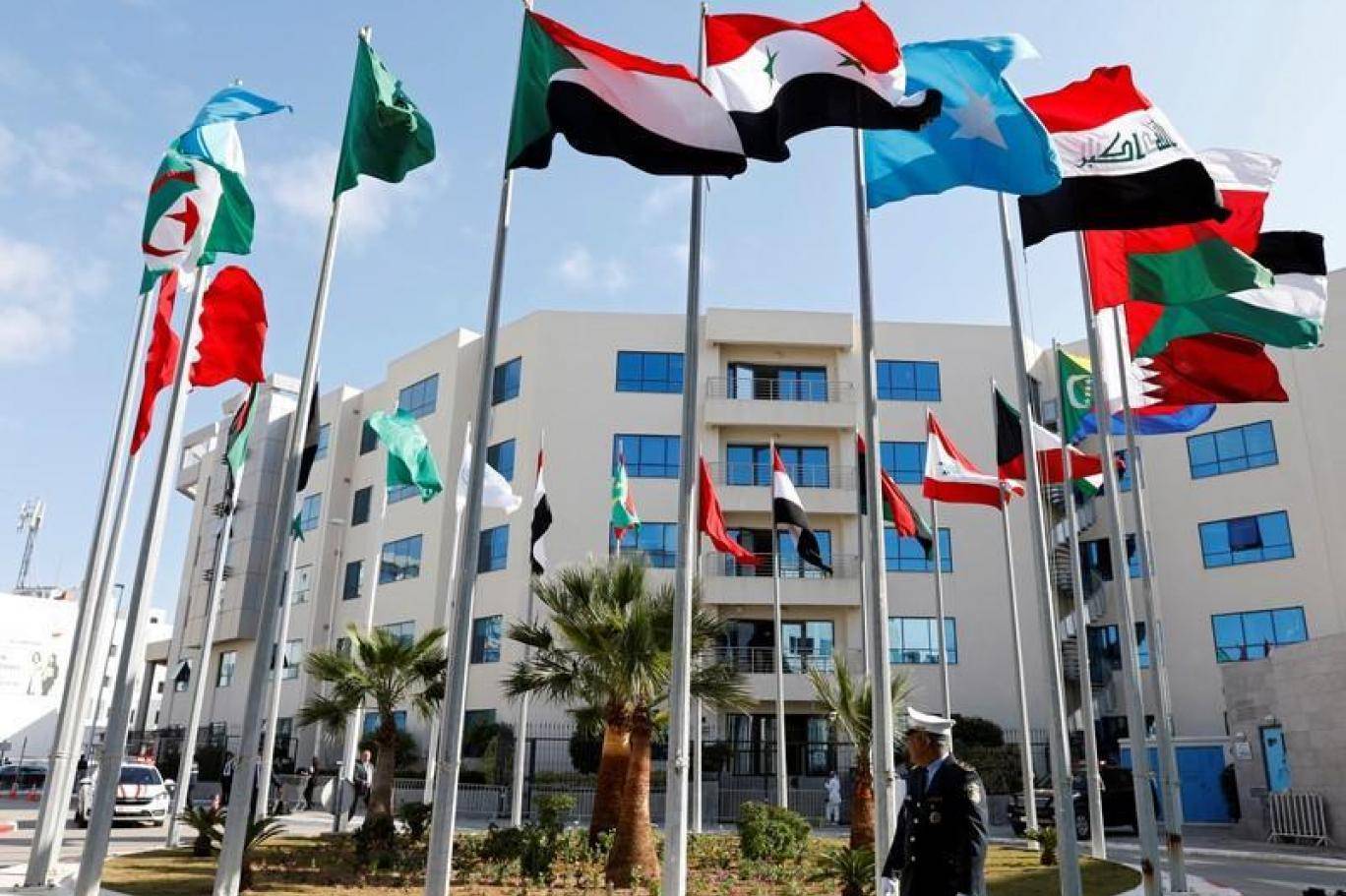 وزراء الخارجية العرب يجتمعون في بغداد لبحث التحضيرات للقمة العربية ال٣٤