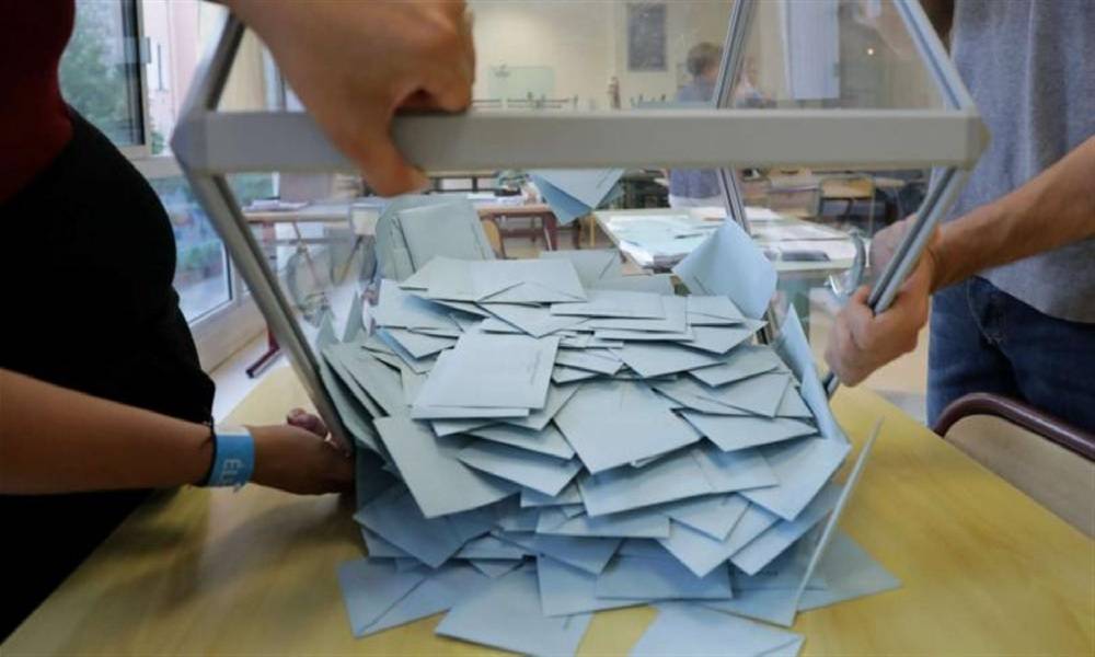 لجنة القيد العليا تواصل عملها في بعلبك والنتائج الرسمية عصرا