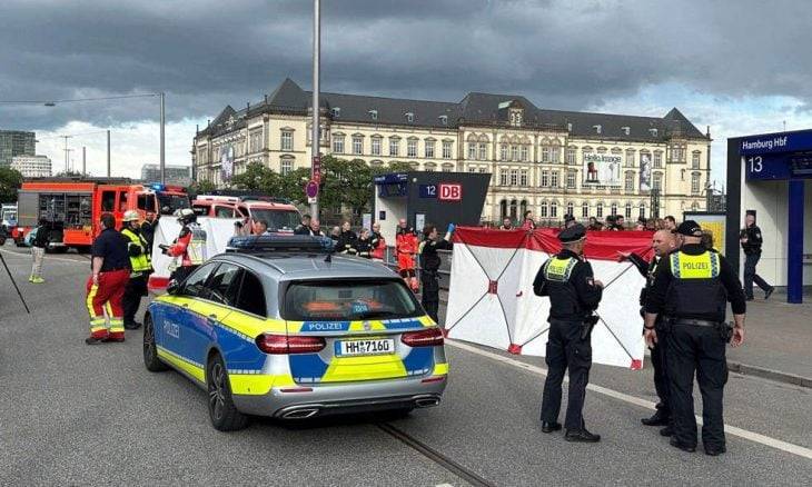 هجوم بسكين يهز محطة هامبورغ المركزية: 12 جريحاً و3 في حال حرجة