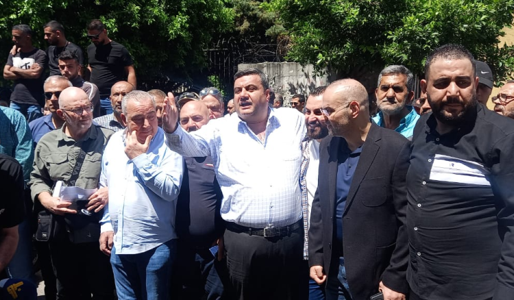 تحرك عمالي اتى من طرابلس ....وليس من بيروت

تحت عنوان "تحرك الحاجة وتحرك الضرورة