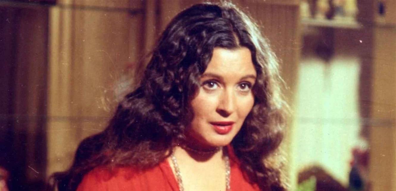 شقيقة سعاد حسني تفتح النار على أسرة عبد الحليم حافظ.. إليكم السبب