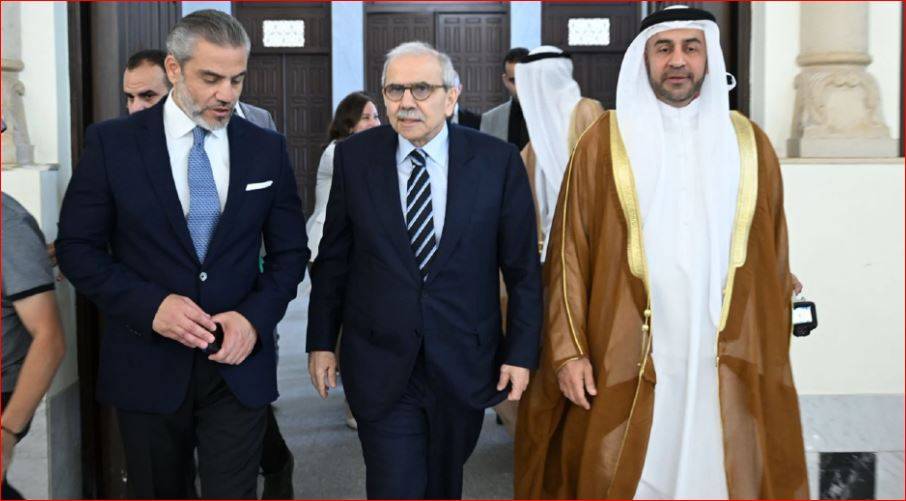 سلام من ابوظبي: نسعى الى حشد الدعم المطلوب لإعادة الإعمار وجذب الاستثمارات النوعية