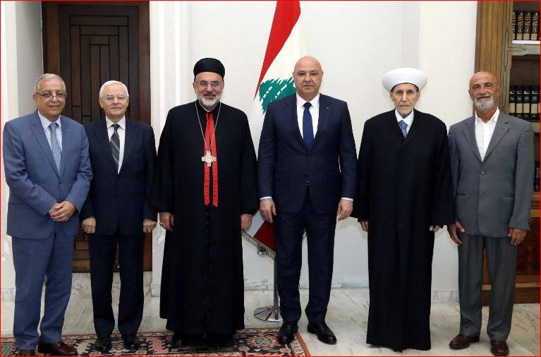في لقائه وفدًا دينيًا من طرابلس: الرئيس عون يدعو إلى تعميم ثقافة الحوار