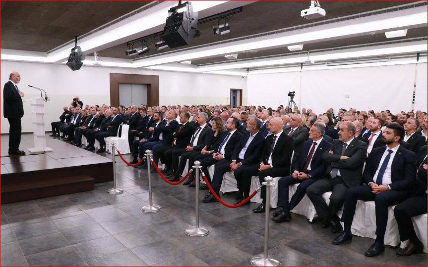جعجع: لن نبلغ التغيير إلا بالالتزام الحزبي... والمطلوب اليوم تكامل الأجيال وتوسيع أفق الانتماء