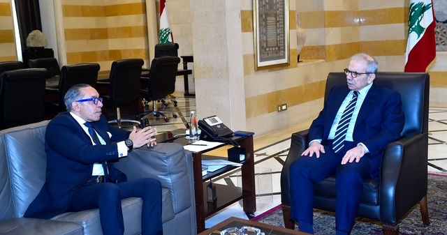 سفير مصر: سنستغلّ الفترة المقبلة لدراسة
المشاريع والإتفاقات التي يُمكن أن يتمّ التوقيع عليها