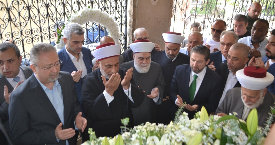 شخصيّات وفاعليّات استذكرت رشيد كرامي في ذكرى اغتياله
عون: أفضل تكريم له هو أن نتمسّك بقيم الحوار والتسامح التي جسّدها