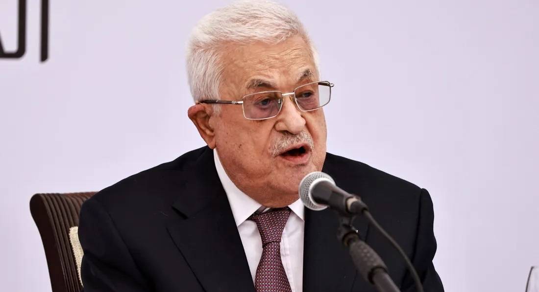 عباس لماكرون: مستعدون لدعوة قوات دولية وعربية لحماية الدولة الفلسطينية