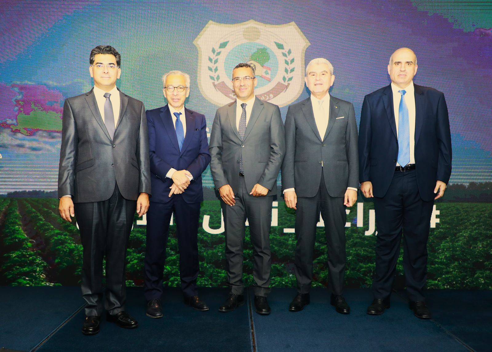 عيسى الخوري: من غير المقبول ان نستورد
80% من حجم الاستهلاك الغذائي في لبنان