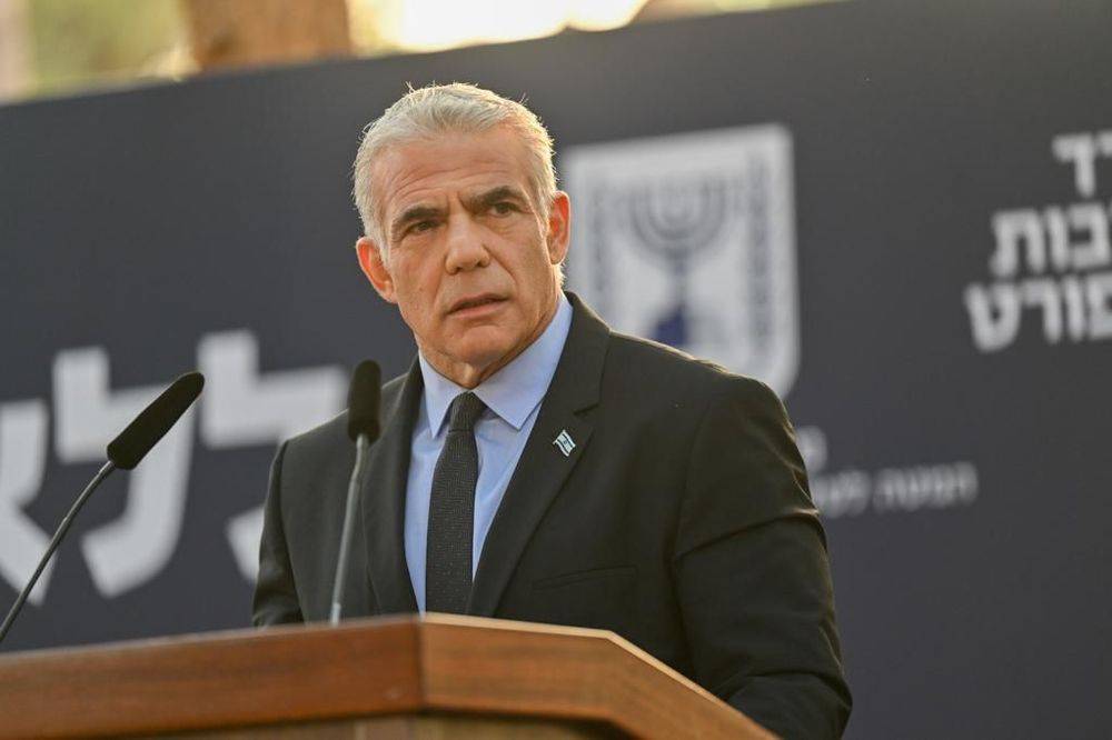 لابيد: الكنيست انتهى ولا يمكن لأعضائه الاستمرار في الدفع بنا من كارثة إلى أخرى