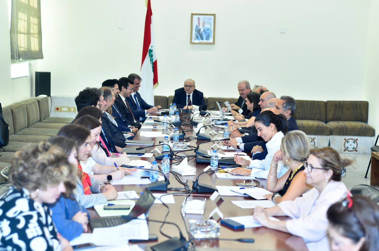 سلام ترأس اجتماعًا موسّعًا ضمّ بعثة صندوق النقد
جابر: المطلوب معالجة ملف المصارف سريعًا
