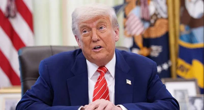 ترامب: بوتين أبلغني أنّه سيتعيّن عليه الرد على الهجوم الأوكراني