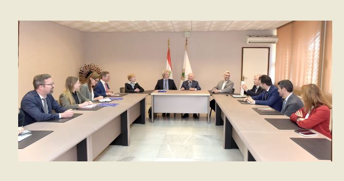 وفد من الاتحاد الأوروبي والبنك الأوروبي للاستثمار زار
غرفة طرابلس : بحث في فرص التعاون الاقتصادي وتعزيز "الشراكات"