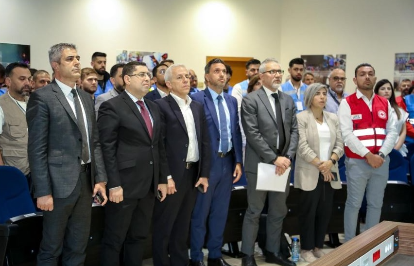 الدفاع المدني في مؤتمر فرق الاستجابة للطوارئ المجتمعية:
المستجيبون الأوائل ليسوا بديلًا بل ركيزة داعمة