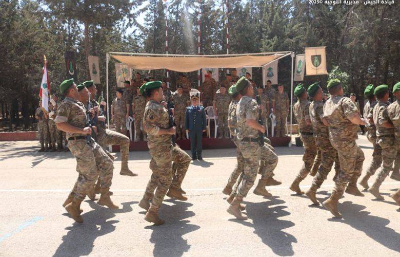 حفل تقديم جنود متمرّنين
ومجنّدين ممدّدة خدماتهم الى العلم