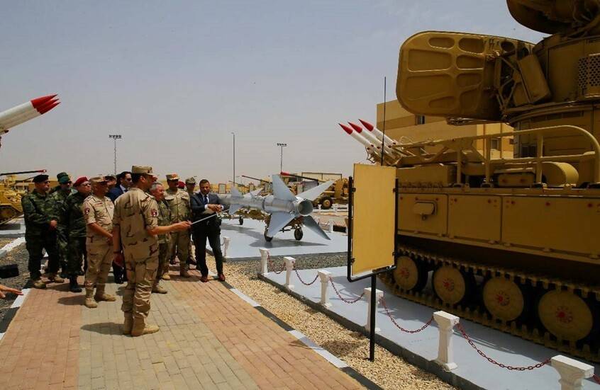 الجيش المصري يستعرض قدرات دفاعه الجوي
