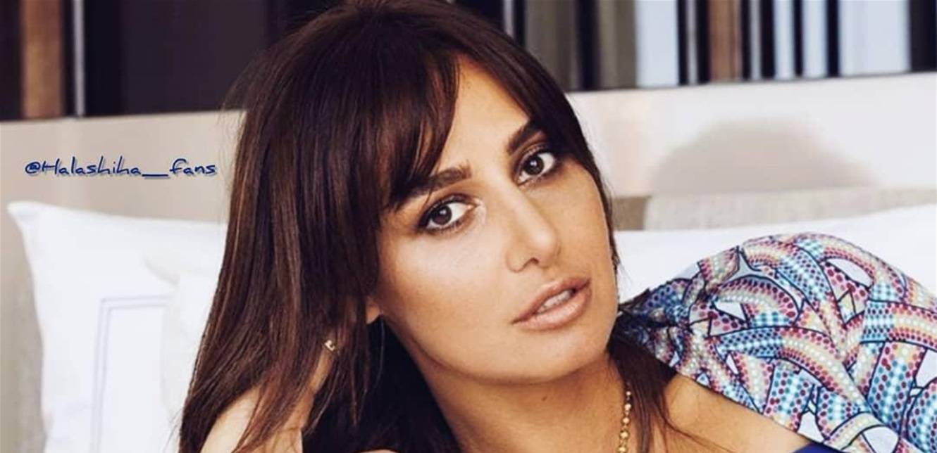 بعد ارتدائها الحجاب.. هل عادت الفنانة الشهيرة إلى طليقها ووالد أبنائها؟