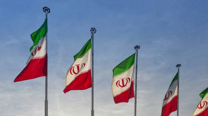 الإمارات تجلي مواطنيها والمقيمين المتواجدين في إيران