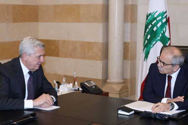 بحث مع المسؤولين مسألة النزوح السوري
غراندي: هناك نوايا حسنة لعودة اللاجئين
لكننا بحاجة الى مُساعدة دوليّة