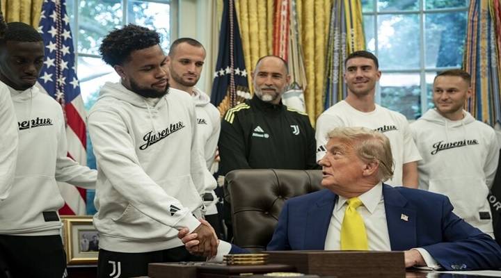 ترامب يحرج لاعبي يوفنتوس
بسؤال غريب عن النساء