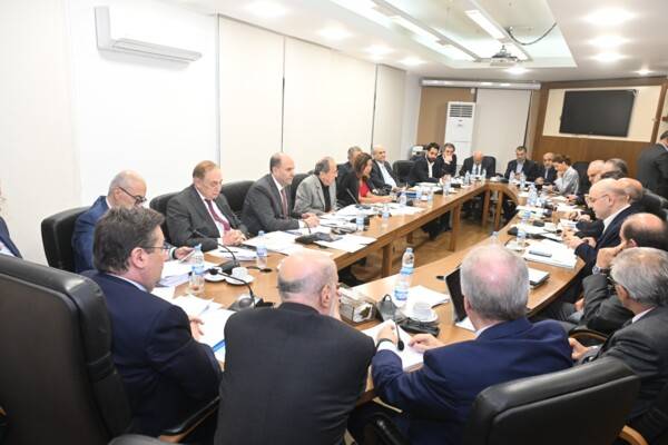 "فرعيّة المال لإصلاح المصارف" كرّرت مطالبة الحكومة بقانون الانتظام المالي
كنعان: نأمل حلّ التباينات حول الهيئة المصرفيّة
 العليا قبل الثلاثاء... وهدفنا حماية المسار الإصلاحي
